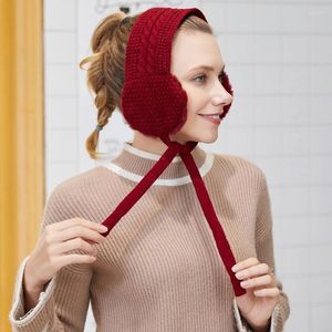 Baretten Vrouwen Pluche Haarband Warm Houden Gehoorbescherming Effen Kleur Lace-up Gebreide Oorbeschermers Zachte Vrouwelijke Winteraccessoires Dikker