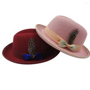 Bérets chapeau femme français homme feutre noeud coloré noeud plume Jazz chapeau Toubat chapeau Polkpie chapeau à larges bords Hombre