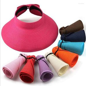 Berets Femmes Sun Visor Hat Fashion Summer Large Brim UV Protection Roll Up Beach Straw Chapeaux avec Bow Female Caps