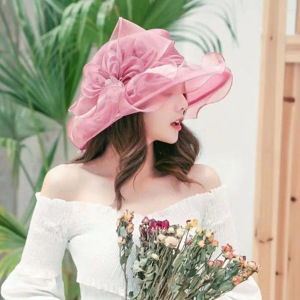Bérets Femmes Chapeau Haut-de-Forme Élégant Fleur Large Bord Soleil Pour Style Rétro Fête Banquet Vêtements Accessoires En Plein Air