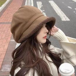 Berets Frauen Winter Baskenmütze Stilvolle winddichte Mütze für ultradicke Wetterkappe Herbst Outdoor Kopfbedeckung Einfarbig