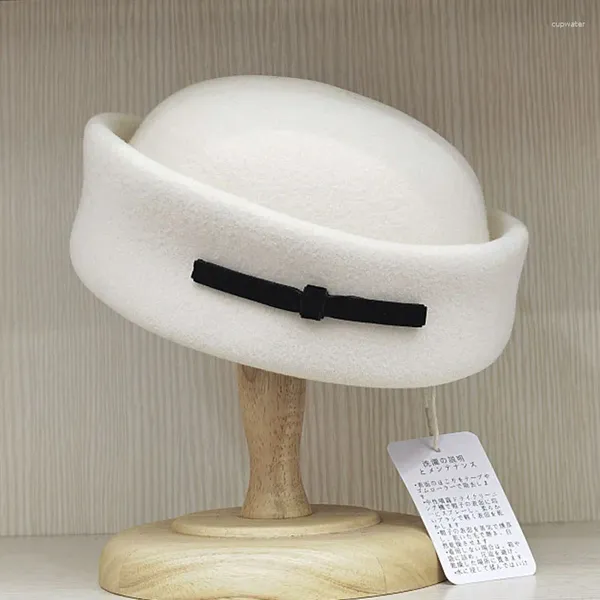 Bérets laine Fedora chapeau pour femmes pilulier chapeaux Style français béret mariage fascinateur noir feutre melon Cocktail