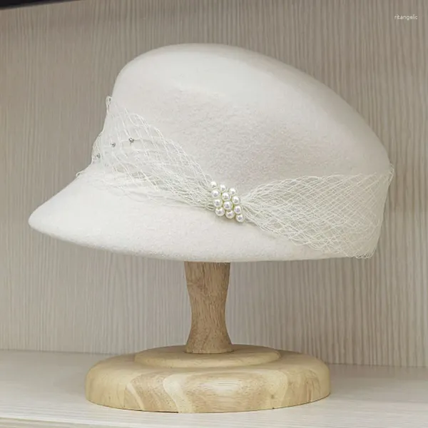 Bérets chapeaux en laine pour femmes avec bande de voile de perles casquette d'hiver Style français Sboy chapeau de camionneur décontracté