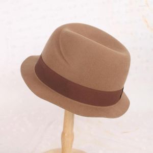 Bérets en laine de haute qualité, chapeau Fedora, ruban gros-grain, chaud, confortable, Cool, belles couleurs, chapeaux pour femmes, 2023