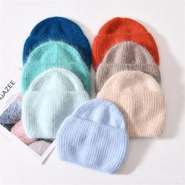 Bérets Wool Casquette en tricot pour femmes Hiver Couleur solide mignonne avec paillettes Capes de cocotte