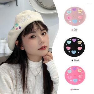 Bérets laine béret femmes japonais mignon amour lettre peintre chapeau broderie points colorés rétro doux laine casquette Gorra Kawaii