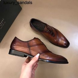 Berluti Business chaussures en cuir Oxford veau fait à la main de qualité supérieure Alessandro Galet avec trois motifs sculptés communs formalwq