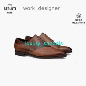 Berluti Mens Dress Shoes Leather Oxfords schoenen Berluti Alessandro Demesure Leather Oxford schoenen Deep Cocoa Brown 060 HBem SJKC