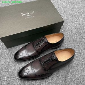 BERLUTI Chaussures Habillées pour Hommes Chaussures Oxfords en Cuir Berluti Goodyear Chaussures en Cuir Formelles Adhésives À Froid Faites À La Main Bloc Sculpté Respirant Couleur Cuir Véritable Essuyé S HBLV