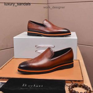 Berluti Mens Leather Shoes Formele Bruti Mens High End Quality Cow Business Dress Casual Step on Lazy RJ 4WC0 XHLY