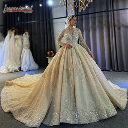 2022 Robe de mariée de luxe perles complète avec train long plus taille plus manches longues musulmanes cathédrales de mariée vestidos de noiva