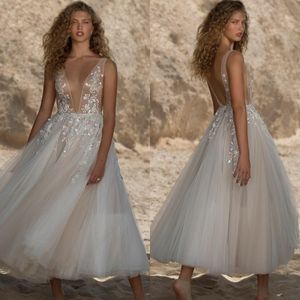 Berta 2021 robes de bal courtes dos nu dentelle Appliqued Tulle robes de soirée Dee col en V Sexy robe d'occasion spéciale