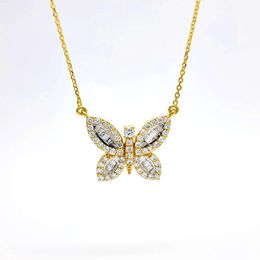Mejor oferta 2024 Collar de mariposa de diamantes baguette Collar de diamantes de oro macizo 4k de último diseño a la venta