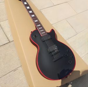 Custom elektrische gitaar, mahonie, matzwart, EMG element, rood logo en rode rand, snelpakket 258