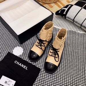 Beste kwaliteit cases 2022 Nieuwe Chanel schoenen Winter vrouw Hight Boots Designer Fashion borduurschuider Slipper canvas platform schuifregelaar Sandaalschoenen pluche met doosmaat 35-40