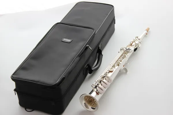 Meilleure qualité Japon Marque Original YSS-475 Saxophones Soprano Sax Saxophone Bb argenté plaqué argent Saxe Top Instrument de musique Sopranino soprano Tuyau droit