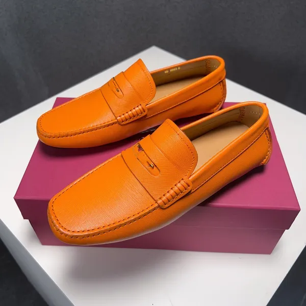 Meilleure qualité luxueuse hommes chaussures décontractées fashion Chaussures pour hommes faits à la main