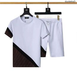 Marque la plus vendue Survêtements vêtements de course de luxe T-shirt et short à manches courtes printemps été créateur de mode décontracté Sportswear costume ZT4B YBXV