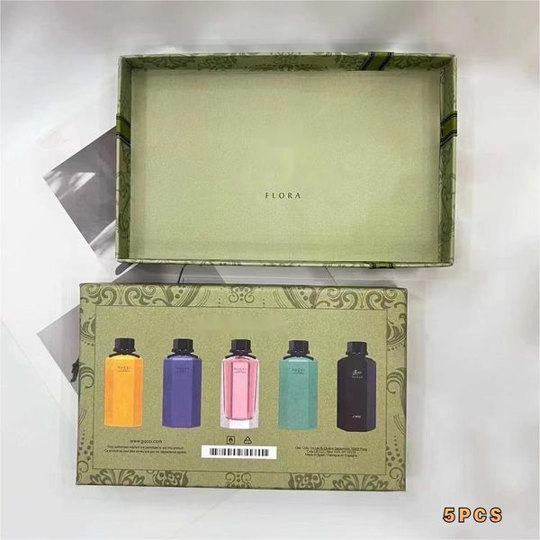Meistverkaufte Damen-Parfüm-Glasflasche, Wassertanz-Geschenkbox, fünfteiliges Set, mit Geschenkbeutel, tragbar mit schnellem Transport