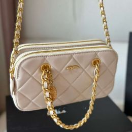 Bag du sac à bandoulière Novel 80% Factory Wholesale Lingge Chain Small Bag New corean Edition Luxury Handbag Womens Fashion One épaule Crossbody Band