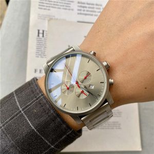 Montre à quartz pour hommes, bracelet en acier de haute qualité, étanche, spécification de qualité, 42x13mm, meilleure vente