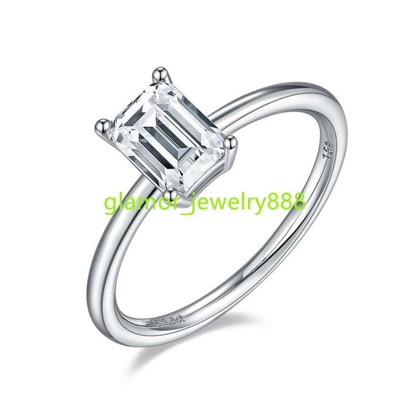 Articles les plus vendus sophistiqués anneaux Moisanite 1CT Emerald Cut Ring Moisanite pour femmes accessoires pour filles bijoux