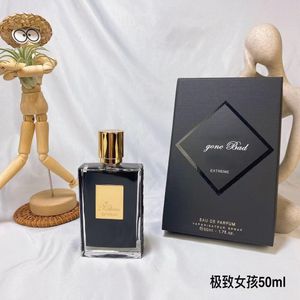 Meilleure vente parfum durable parfait pour hommes et femmes Bon parfum fille 50 ml flacon pulvérisateur en verre Livraison rapide