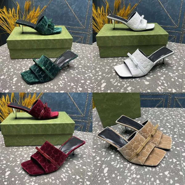 Meilleur les pantoufles de marque Femmes en daim Bowtie Metal imprimé High Heels Designer Chaussures Classic Casual Open Toe Party Sandals Beach Slipper Qualité d'origine