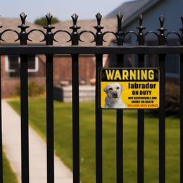 Pas op voor hondenborden voor hek, 8x12 in vintage metalen teken grappige hondenwaarschuwingssignalen voor tuin, labrador dog on duty tin