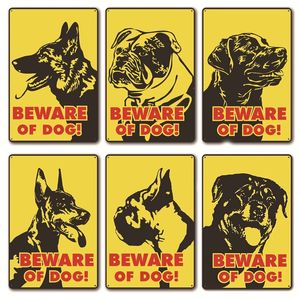 Méfiez-vous des chiens Tin Signs Plaques métalliques Attention Chiens Vintage Poster Peinture murale pour jardin Maison Porte Décoration de la maison 20 cm x 30 cm Woo