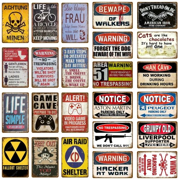 Cuidado con los caminantes Señales de pintura de metal Aviso de advertencia Cartel de estacionamiento para Pub Bar Club Decoración de pared Alerta Juego Cueva Placa vintage Hierro Artes Placas Tamaño 30x20cm