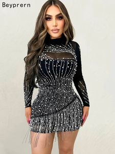 Beyprern belle mini robe à franges ornée de cristaux Glam femmes perles strass mince courte fête d'anniversaire tenues 240315