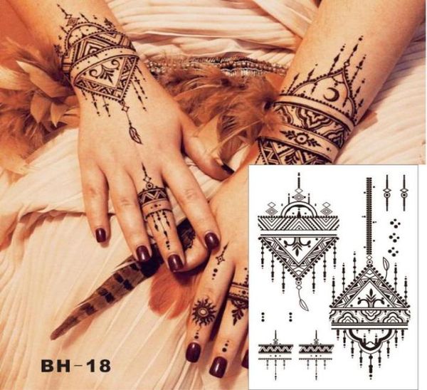 BH18 Tatuaje temporal de henna negra simple triangular para ambas manos, pegatina corporal inspirada5479940