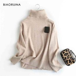 BIAORUINA 3 Couleurs Femmes Casual All-Match Solide Tricoté Pull À Col Roulé Femme Tous Les Jours Automne Hiver Garder Au Chaud Pulls 210917