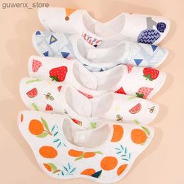 Bibs Burp Tissu 5pcs Cotton Baby Bibs Imprimer Saliva serviette nouveau-née Nou Brot Cotons Bandana Scarpe pour garçons Girl Feeding Babonde Y240415Y240417WF4W