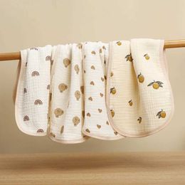 Bibs Burp Tissu de bébé serviette pour visage long oncle tissu arc-en-ciel dessin animé imprimé doux nouveau-né