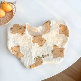 Slabbetjes Op maat gemaakte babyslabbetje 6-laags katoenen gaas Baby speekselhanddoek Vuil slabbetje Kind spuugdoekjes voor baby Cartoon Groothandel Borduren GiftL231125