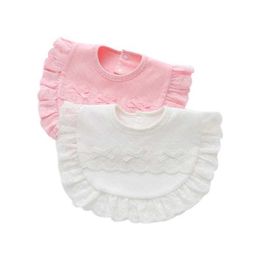 Bibs Burp Cloths mignon Coton Burp tissu triangle rond Bow Princess Super Soft Baby Feeding Babs Bibs Q240528