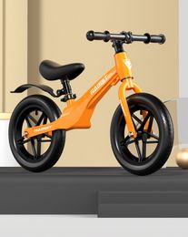 Bicicleta Balance Bike para niños 2-8 años Bicicleta de entrenamiento liviano para caminar con 12-14 pulgadas