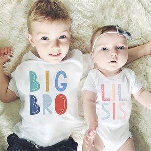 Big Brother Little Sister Famille Correspondant Vêtements T-shirt à manches courtes Filles Body Enfants Combinaison Bébé Annonce Mignon Tops 220531