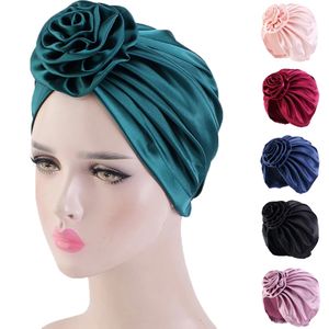 Grande fleur femmes Satin nuit sommeil chimio casquette musulman Hijab Turban plissé perte de cheveux bonnets Femme Bonnet chapeau foulard couverture enveloppante