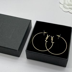 Grandes pendientes de anillo de oro Carta y letra de femenino Orrous para chicas de aretes de aretes de diseñador Pendientes de joyería de San Valentín Conocimiento de regalos Bride