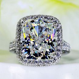 Big Jewelry Women Ring Cushion Cut 10ct Diamond de 14kt Gold de oro lleno de oro Femenino Anillo de bodas Red 2498