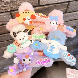 Grande griffe de cheveux en peluche coréenne femmes filles en plastique dessin animé Kuromi pinces à cheveux chapeaux épingle à cheveux crabe Barrette mode cheveux accessoires ornement 2611