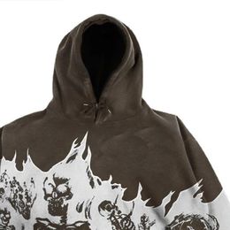Grote promotie Y2K Millennium Wind Hooded Skull Traf Stitch Sweater paar Autumn en Winter Long-Sleeved Skull Coat voor mannen 240419