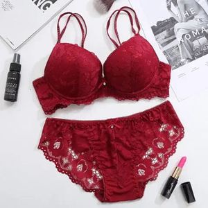 Big Push Up Bra Set 7 Colors Lace and Panty Sexy Sexy Womens broderie Deep V Lingerie bonne qualité jolie sous-vêtements 231222