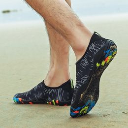 Grote maat blauwe snel drogende sneakers voor watersporten voor mannen dames aqua schoenen buiten ademend strand zwemschoenen unisex