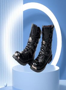 Bottes d'armée de grande taille Men 2019 Chaussures punk gothiques chauds hivernaux