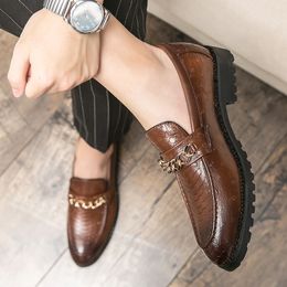 Big Size Men Loafers Zapatos Tendencia de moda de cuero casual para mocasines Hombre italiano Menigno masculino