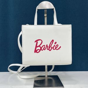 2023 hoogwaardige designer tassen Barbie schoudertassen zacht leer mini dames handtas crossbody luxe draagtas mode winkelen 3 kleuren schooltassen tas